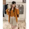 Conjunto de Dos Piezas de Chaleco de Punto Botones Retorcidos Estilo Vintage Puro y Cárdigan de Cuello Cuadrado para Mujer, Parte Superior Suelta y Casual para Otoño e Invierno