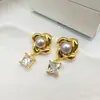 Aretes de flor de perla de circón chapados en oro real de 18 quilates, simples y lindos, pequeños y exquisitos, versátiles para el uso diario