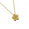 Mismo estilo en joyerías, oro de arena método antiguo, colgante de flor de durazno próspera, lujo ligero, alta gama, incrustado con diamantes, muchas flores de durazno, versátil, moderno