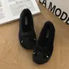 Zapatos esponjosos, delicados y de aspecto de hada para mujer, colección otoño/invierno 2026, de suela plana, punta poco profunda, cálidos, con un lazo y que cuentan con una suela suave y forro de algodón