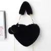 Bolso de mano transfronterizo con forma de corazón de felpa, bolso de hombro y bandolera para mujer, bolso de cadena de piel sintética de conejo, bolso lindo con forma de corazón, modelo nuevo