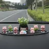 Adornos para Coche Cuidadosamente Seleccionados, Accesorios para Coche con Pigmento de Perfume, Decoraciones Lindas para Coche, Adornos Creativos para el Tablero y Figuras