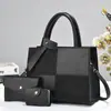 Bolsa Feminina 2025 Novo Modelo Conjunto de Três Peças com Design de Quatro Compartimentos, Bolsa de Mão Fashionável com Padrão de Crocodilo, Bolsa de Ombro e Transversal Estilo Europeu e Americano