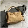 Bolso de Tote Casual Retro de Moda Otoño e Invierno Estilo Nuevo Bolso de Hombro Cruzado Bolso Grande de Capacidad Tendencia para Mujer 2026