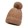 Gorro de punto engrosado con perlas para adelgazar la cara, transfronterizo para mujer, gorro de lana cálido de invierno para proteger las orejas, estilo coreano, moda versátil con pompón