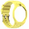 A Xuan Yin oferece uma pulseira de relógio de silicone com padrão de listras horizontais, projetada para a colaboração Swatch Royal Pop com a AP.