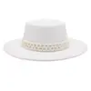 Sombrero de ala ancha francés transfronterizo para mujer estilo Hepburn Sombrilla Sombrero de fieltro Novia Ancho Novia Sombrero de jazz Cadena de perlas Sombrero de lana Negro