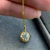 Pingente de Diamante Bolha Simples de Luxo Leve de 1 quilate com Oito Corações e Oito Flechas Diamante de Alto Carbono Pequeno Colar de Diamante Redondo Versátil para Mulheres