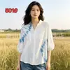 Top tie-dye para comercio transfronterizo, camisa de seda y lino tie-dye bordada de manga media con cuello camisero, cuello redondo, corte holgado, top estilizado y que estiliza