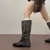Botas Martin de cuero suave retro con punta fina, patchwork de cuero, cordones, para mujer, otoño 2026, con aumento interno de altura, adecuadas para todos los tamaños de pierna, botas de moda