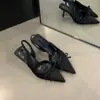 Primer Encuentro Temporada 2026 Principios de Primavera Nuevo Estilo Chic Maduro Sandalias de Punta Cerrada para Mujer con Tacón Delgado, Lazo y Diseño de Espalda Abierta