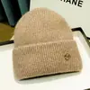 Gorro de Tricô para Mulheres, Outono e Inverno, Forrado com Lã, Grosso, Gorro de Lã Versátil, Circunferência da Cabeça Grande, Gorro de Puxar, Proteção Quente para Orelhas, Gorro para Clima Frio, Formato de Cúpula