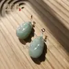 Colgante de Plata S925 Verde Tianshan de Xinjiang con Patrón Floral, Colgante de Paz Verde Tianshan, Hebilla de Paz Ruyi de Doble Cara Colgante de Jade Venta al por Mayor