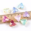 Super Flash Triángulo Moca Cristal de Vidrio Garra de Garra Cosida a Mano Taladro de Garra Engrosado Accesorios de Taladro Cosidos a Mano para Ropa DIY Vestido de Novia
