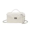 Bolsa Quadrada Pequena Portátil Retro Transfronteiriça Feminina Outono 2026 Nova Bolsa Transversal Casual Moda para o Trabalho Ombro Único Bolsa Feminina