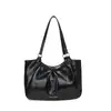 Nova bolsa tote grande estilo retrô coreano, uma escolha estilosa e popular para mulheres, perfeita para uso casual e para o trabalho.