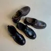 Mocassins Femininos de Bico Redondo, Sola Grossa, Silenciosos e Confortáveis para o Dia a Dia, com Corte Profundo