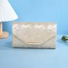 Bolsa Clutch para Mulheres, Bolsa de Cosméticos de Alta Qualidade de Grande Capacidade, Bolsa de Jantar Portátil Versátil para o Dia a Dia com Bordas de Ferragens para Armazenamento em Boate