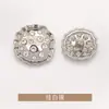 Borda fina com strass costurada à mão botões de casaco estilo Chanel Roupas jaqueta corta-vento suéter malha botões de metal