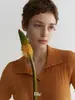 Suéter de punto Biebe estilo retro con cuello polo artístico para mujer, estilo fino de verano, elegante y adelgazante, hombro normal, top de manga corta