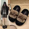 Pantuflas de Piel Suave Rayadas de Suela Plana 2026 Accesorios de Correa de Cuero Soporte de Suela Gruesa Para Niñas Compras en Casa Casual Pantuflas de Algodón