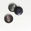Botões de Chifre Real de Quatro Furos em Marrom Âmbar / Preto / Azul-Cinza, Especificamente para Casacos de Lã Formais de Negócios e Trench Coats