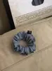 Goma para el pelo de satén con lunares de alta gama estilo coreano para mujer, suave y sencilla, accesorio para el pelo, adorno para moño