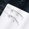 Aretes Largos con Borla de Mariposa Hueca, Antiperdida, Elegantes, Aretes de Alta Gama, Aretes Adelgazantes con Rostro de Perla Artificial para Mujer, Estilo Largo