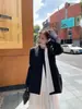 Blazer Retro con Hombreras Wanwei para Mujer Otoño 2025 Nuevo Cárdigan sin Botones Abrigo de Longitud Media P3836