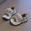 Zapatillas Deportivas para Niños 2026 Primavera y Otoño Nuevas Transpirables Suela Suave Malla Zapatos Casuales para Niños Mayores Zapatillas de Correr para Niñas Modernas