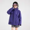 Nueva chaqueta de alta calidad, gruesa, cortavientos e impermeable, para exteriores, de otoño e invierno, para hombres y mujeres, cálida, tres en uno, juego de 0.05 kg por pieza