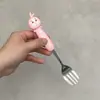 Cuchara de Acero Inoxidable 304 Juego de Cubiertos de Alto Valor Portátil para Estudiantes Vajilla Cuchara de Conejo Torcido de Dibujos Animados Cuadrada para Niños