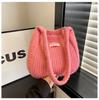 Bolsa de Mão Estilo Coreano Transfronteiriça 2025 Feminina Primavera e Verão Versátil Cor Pura Bolsa de Mão de Tricô Diária Bolsa de Pulso/Ombro Peluda