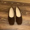 Sapatos de Salto Quadrados Retrô com Laço Delicado Estilo Suave para Noite Slip-On Versátil para o Dia a Dia Sapatos de Vovó Sapatilhas para Mulheres