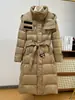 Chaqueta de plumas de alta gama para mujer, larga, con capucha, entallada en la cintura, nueva, GB 90, abrigo de plumón de pato blanco, gabardina de temperamento al por mayor