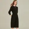 [100% Lana] Elegante Ropa Interior de Raya de Pica para Otoño e Invierno Color Sólido Cuello Redondo Tejido de Punto Línea A Cintura Alta Ajustado Vestido