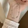 Pulseira de Diamante Redondo Pequeno Estilo Coreano Simples e Versátil de Alta Qualidade, Fina, Leve e Luxuosa, Design de Nicho, Joia de Mão Exquisite Popular