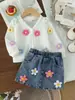 Conjunto de cardigan longo de manga comprida para meninas com design de tricô floral combinado com shorts jeans, e-commerce transfronteiriço, fábrica atacadista europeia e americana
