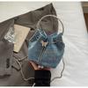 Bolsa Pequeña para Mujer, Versátil para el Verano, Nueva Moda de Verano 2026 Bolso Cruzado, Bolso de Mano de Tendencia Estilo Coreano Nicho Bolso Cubo