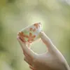 Mingzhenshan Zhi Flor de Camelia Verde Pequeña Taza de Recuerdo para el Maestro Taza de Degustación de Té Floral Estilo Japonés Pintada a Mano Juego de Té Kung Fu Taza de Té