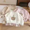 Nueva colección de otoño de vestidos sudadera para niñas: Diseños de cuadros y florales dulces y lindos, con un top tipo dos piezas de imitación, perfecto para usar en primavera y otoño