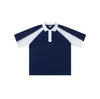 Moda casual para uso diario, estilo retro deportivo primavera/verano, camisa polo de manga corta con retazos en blanco y negro, mangas raglán acanaladas y corte holgado