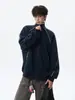 Sudadera cárdigan para hombre estilo americano, con bloques de color, costuras de contraste, cuello alto, colección otoño 2026, corte holgado, diseño moderno, ropa deportiva casual