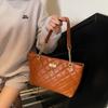 Bolsa Feminina de Grande Capacidade 2025 Novo Estilo Coreano Acolchoada Bolsa de Ombro Bolsa de Mão Bordada Bolsa de Corrente Elegante Bolsa Tote para Mulheres