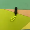 Venta al por mayor No. 3 Tiradores de Cremallera de Nylon, Accesorios de Cremallera para Trajes de Baño, Componentes de Cremallera para Uniformes Escolares, Tiradores de Cordón Coloridos para Ropa de Protección Solar