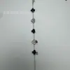 Pulseira Trevo de Quatro Folhas Versão Alta 13mm Transfronteiriça Leve Luxo Simples Natural Madrepérola Laser Versátil Pulseira Atacado