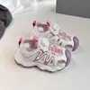 Sapatos Infantis, Sandálias para Meninas, Novo Estilo Verão 2026, Sapatos de Princesa com Botão Respiráveis, Sapatos Esportivos de Praia para Meninos com Solado Macio Antiderrapante