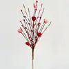 Día de San Valentín Corazón Flores Ramas Transfronterizo Festivo Forma de Corazón Esquejes de Bayas Fruta Roja Simulada Decoración del Hogar Arreglo Floral Decoraciones