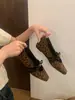 Zapatos Chuyuji estilo francés con plataforma cuadrada y punta cuadrada para mujer, novedad primavera y otoño 2026 estilo de hada, adecuados para combinar con vestidos para ocasiones de noche.
