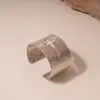 Pulsera de Metal con Textura Hueca y Apertura de Cruz Transfronteriza Europea y Americana Pulsera Personalizada Pulsera Exagerada de Lujo Ligero de Gama Alta
